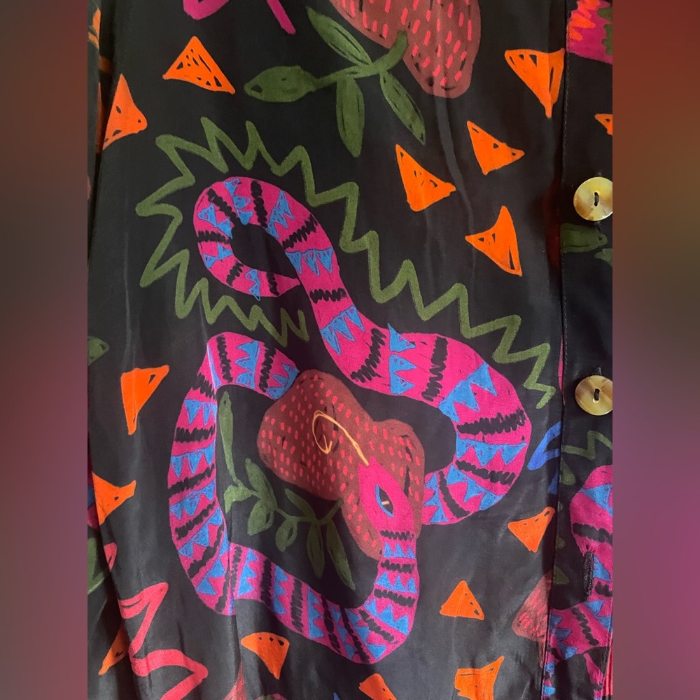 Farm RIO vibrant snake print blouse - Picture 3 of 5